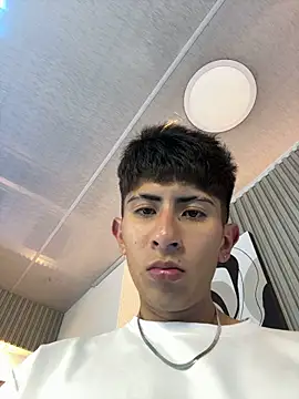 AndyJustgame_ live sex cam