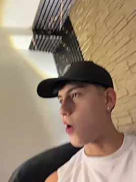 Lander_Cruz live sex cam