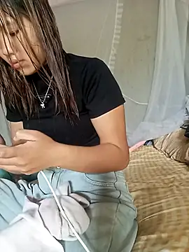 late2004 live sex cam