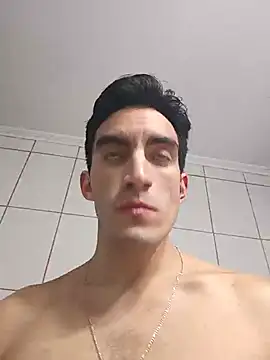 TommyMomentum live sex cam