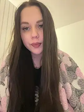 Marylallka5 live cam on StripChat
