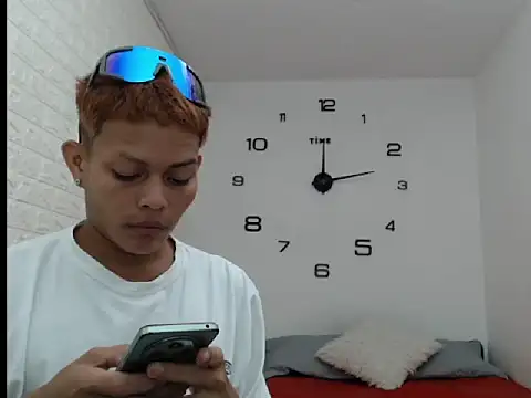 bros2026 live sex cam