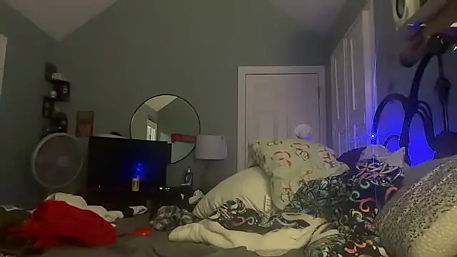 TrndSettr live sex cam