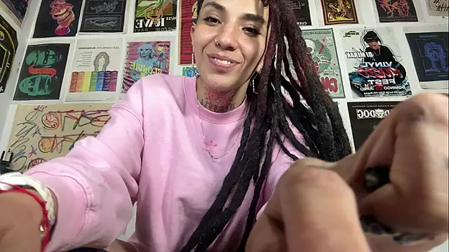 niah_11 live cam on StripChat