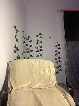Ashlleiigh live sex cam