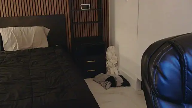 TheNicoRyder live sex cam