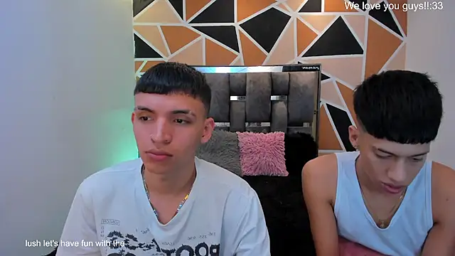Juan_Nd_Steven live sex cam