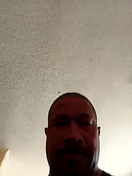 Olly4200 live cam on StripChat
