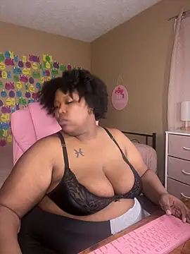 Chocolatebunnyxx96 live cam on StripChat