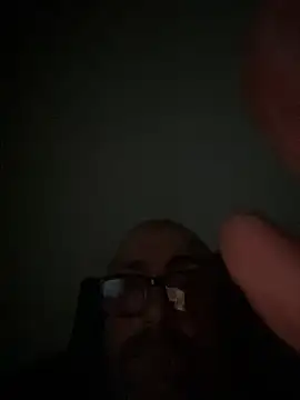tuttodituttoo live cam on StripChat