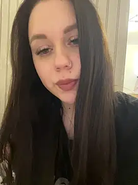 Marylallka5 live cam on StripChat