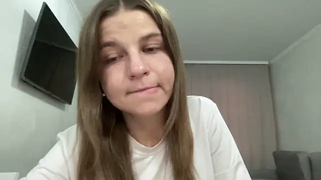 HwaTrippel live sex cam