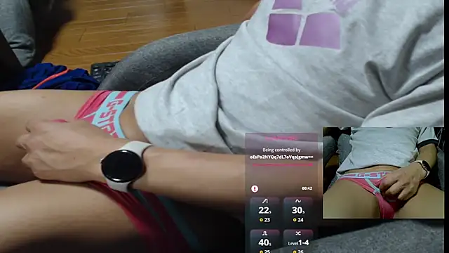 Yasu2000 live cam on StripChat