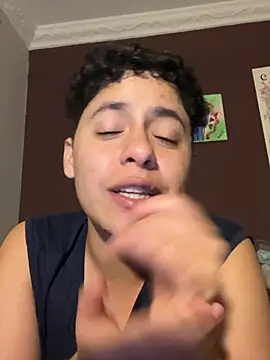 HUMANXTHING live cam on StripChat