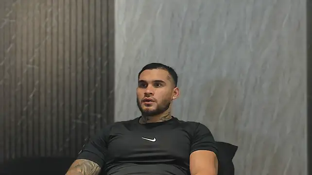 thesituationsj live cam on StripChat