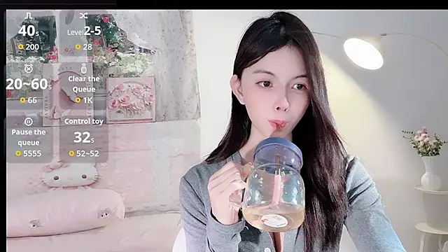 lvy-w live sex cam