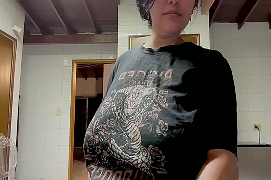 MarcellaGriffin live cam on StripChat