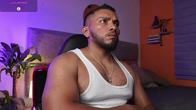 maximusclark1 live cam on StripChat