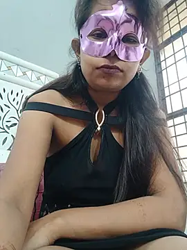 hey_pooja live cam on StripChat