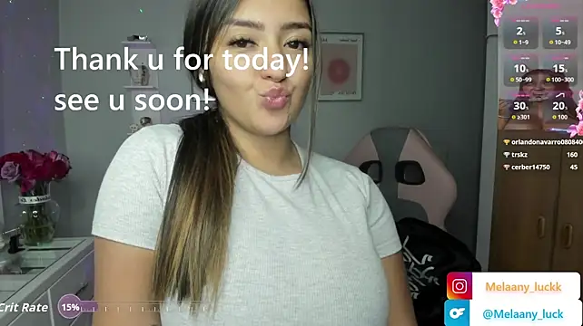 Melannyy_ live cam on StripChat