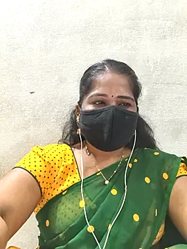 Tamil_Rithika_hot live cam on StripChat