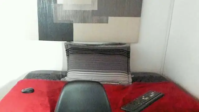 dacotavanuccivg live cam on StripChat