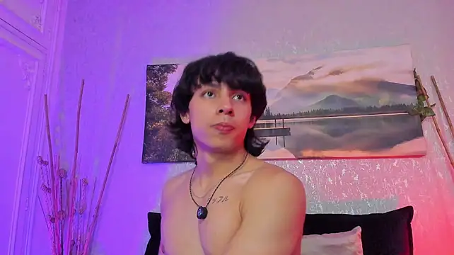 Tyler_durten live sex cam