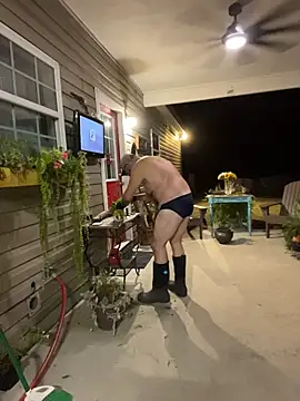 Bigcountrysmoker13 live cam on StripChat