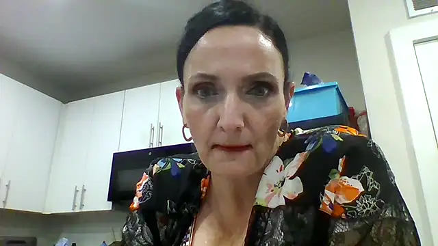 kitcurious live cam on StripChat