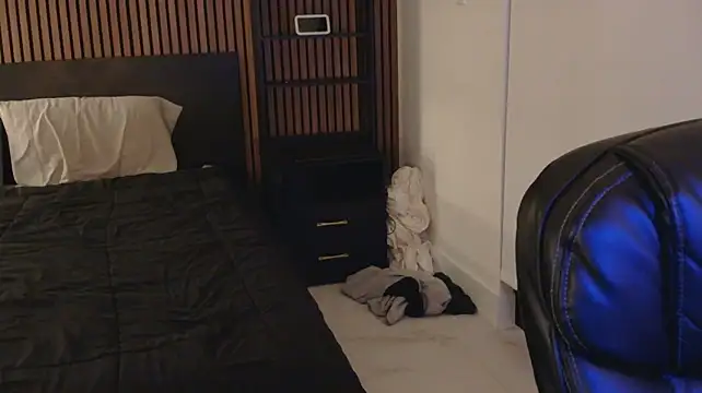 TheNicoRyder live sex cam