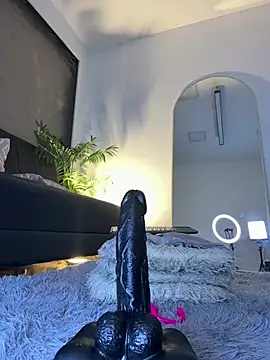 Isa__Blanc live sex cam