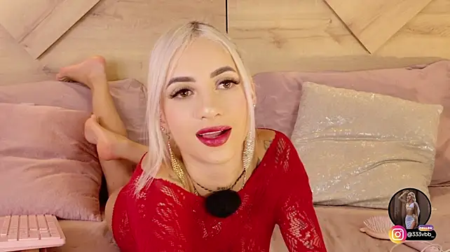 ChannelCrawford live cam on StripChat