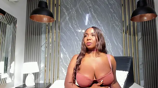 ZoeCollin live cam on StripChat