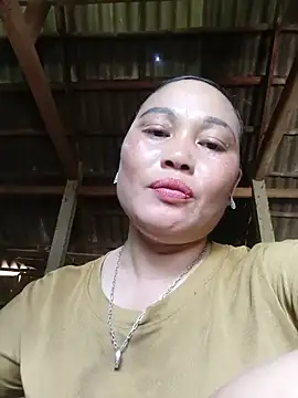Phuong_baby4 live cam on StripChat