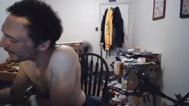 JohnnyMoves live sex cam