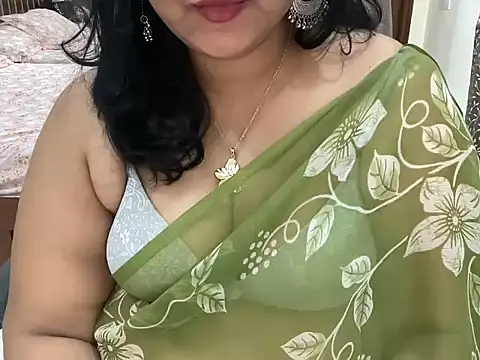 Mithureddy02 live cam on StripChat