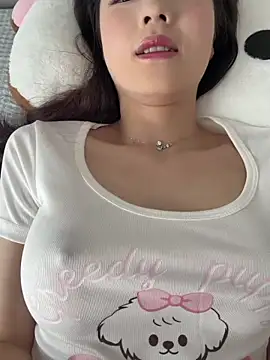 meimei_x live cam on StripChat