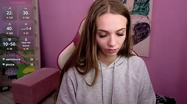 Cutie__Kitty live cam on StripChat