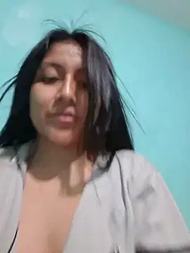madi23q live sex cam
