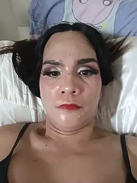 NinaDOM4CUM live sex cam
