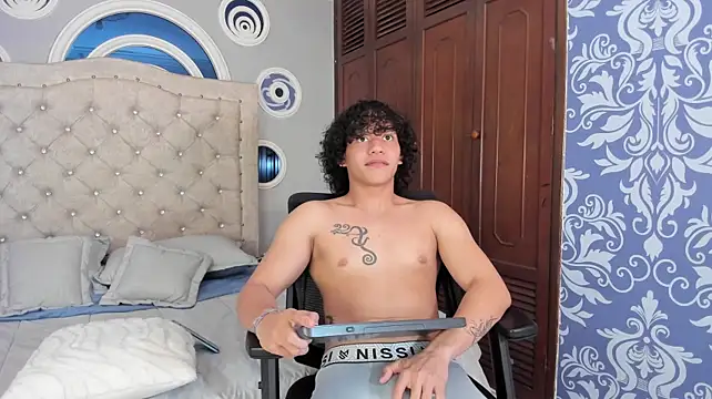 adrian_black86306 live sex cam