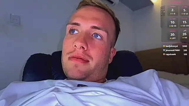 tommy_cumfinger live sex cam