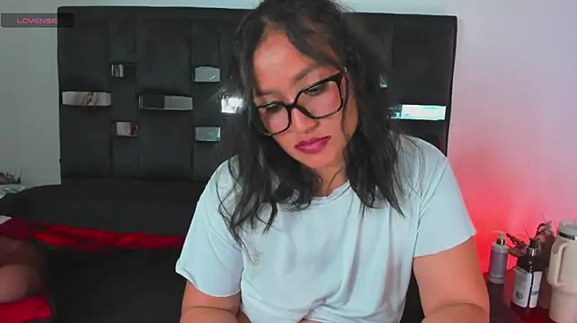 SussySunny_ live cam on StripChat