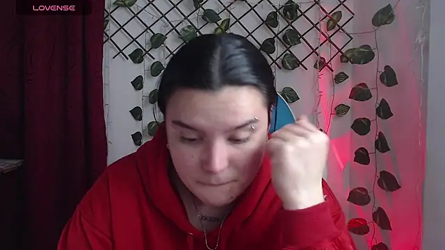 Nika_1_ live cam on StripChat