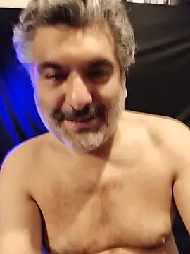 BushBator live cam on StripChat