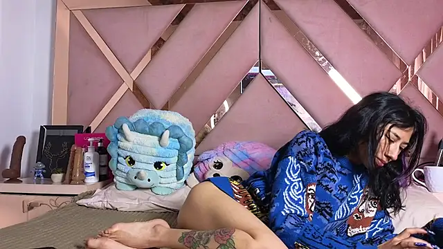 Sophia_moo_ live cam on StripChat