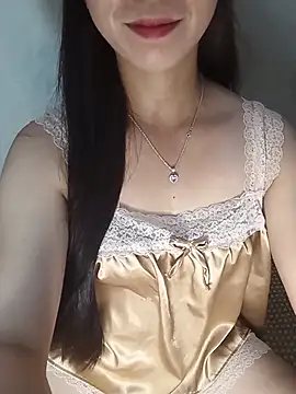 Fiona_2026 live cam on StripChat