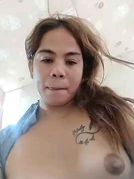 carla_69x live cam on StripChat