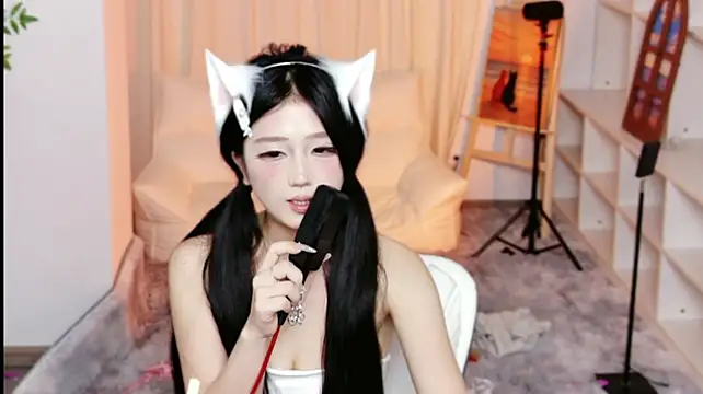 Sweet-Puff live cam on StripChat