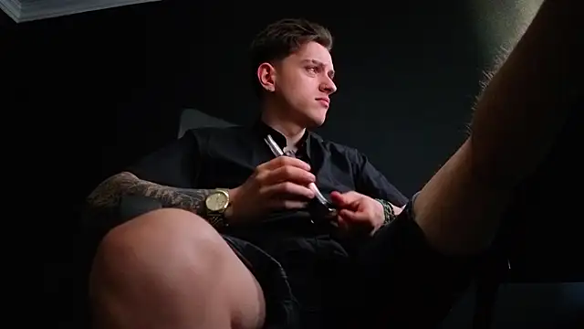 FelixStarkk live sex cam